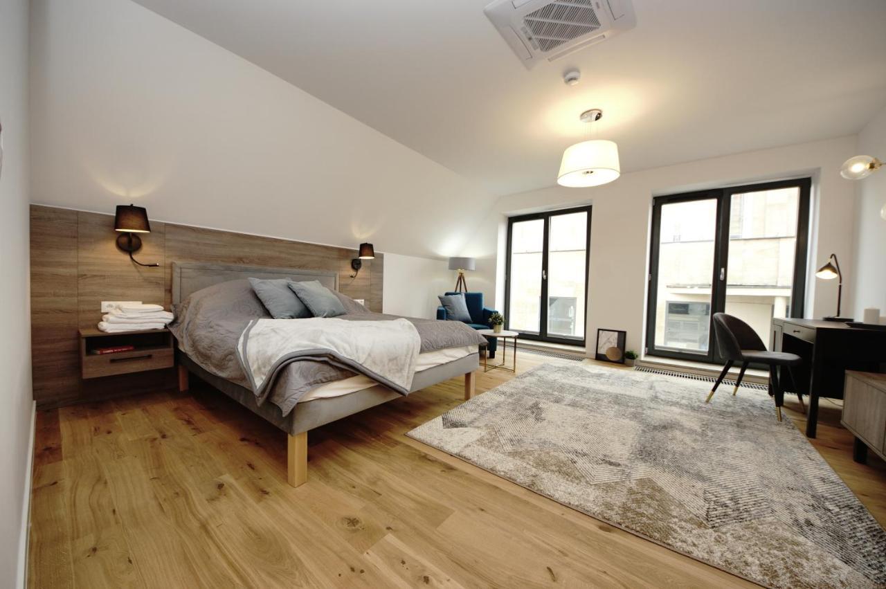 Bh Properties, Apartamenty Teatr Wybrzeze Srodmiescie Danzig Exterior foto